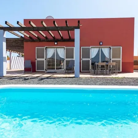 Villa Las Salinas Golf View Relax With Private Pool, Bbq & Wifi La Guirra